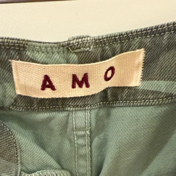AMO Women’s Camouflage Pants - Picture 8 of 8
